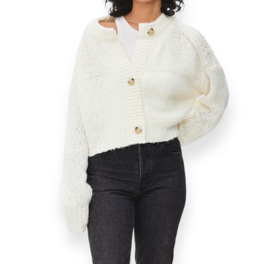 Everlane Lofty Knit Cardigan in Cream